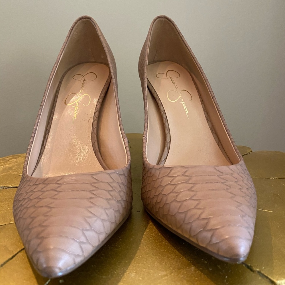 Snake skin heel